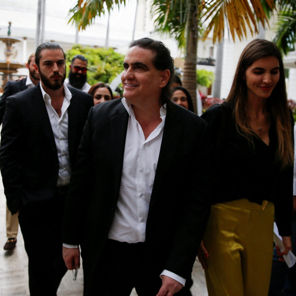 Venezuela Extradites Billionaire Tycoon Alex Saab to U.S.