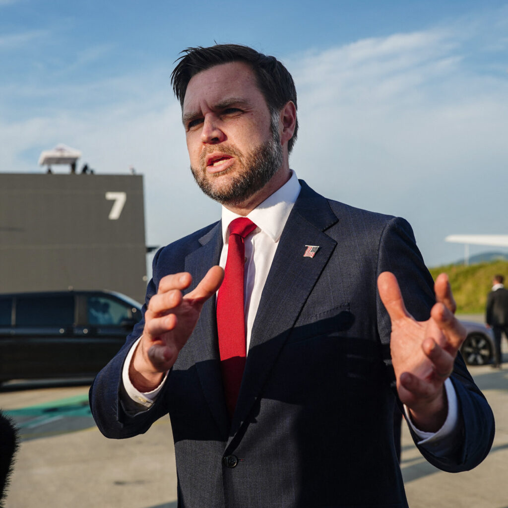 U.S. Eases Sanctions on Iranian Oil, but Progress on Nuclear Issues Is Muddy